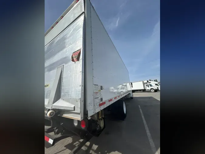 2020 FREIGHTLINER/MERCEDES M2 106