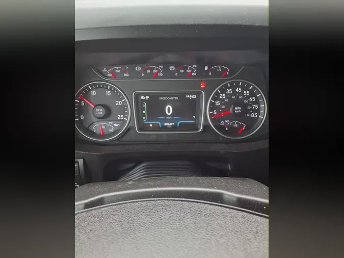 2019 NAVISTAR INTERNATIONAL LT625 SLPR CAB