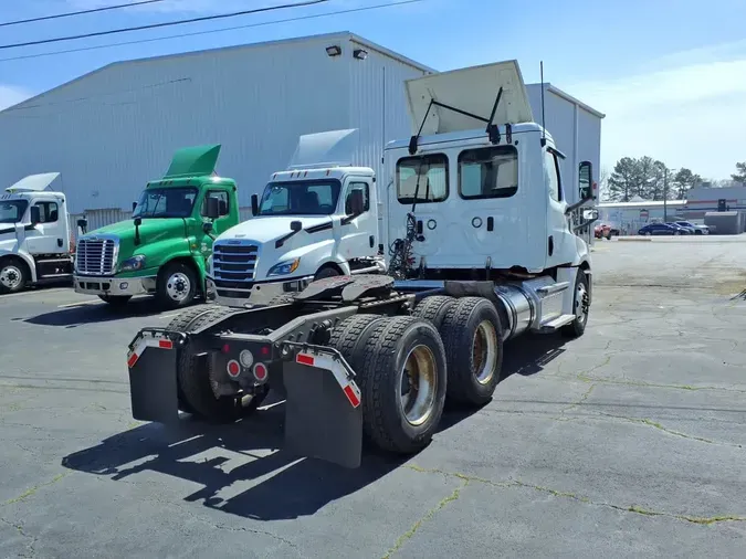 2020 FREIGHTLINER/MERCEDES NEW CASCADIA PX12664d7ee3265656c7dfe600fa63a724cb574