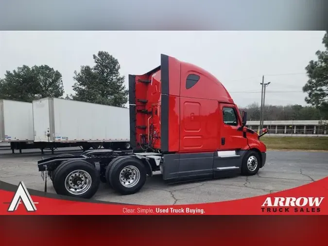 2021 FREIGHTLINER CA126