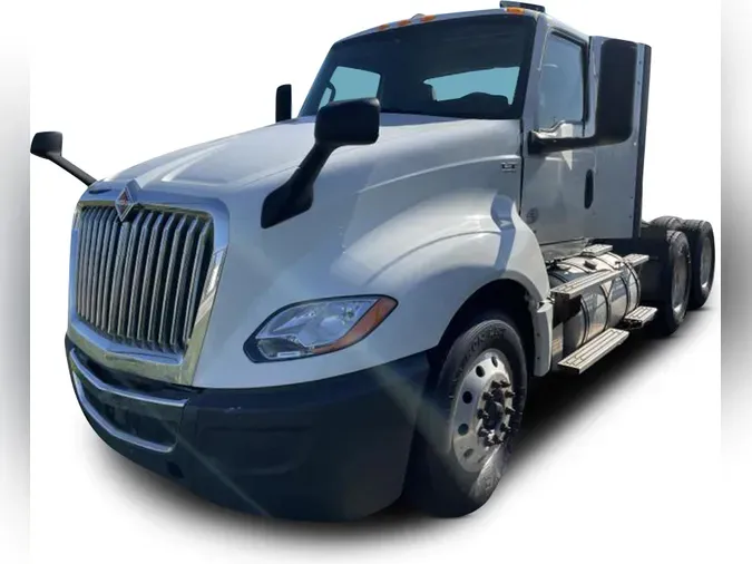 2022 International LT625d7f3164754be4227def856192cfdced7