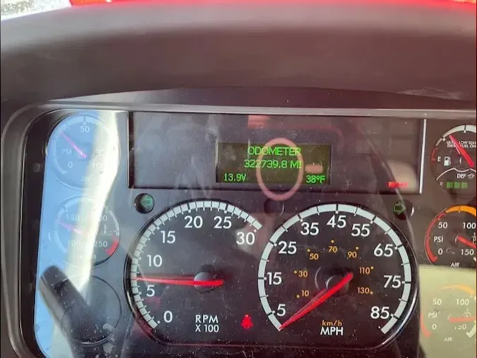 2019 FREIGHTLINER/MERCEDES M2 106