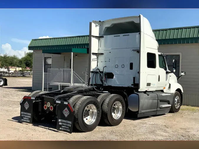 2021 INT LT625 6x4