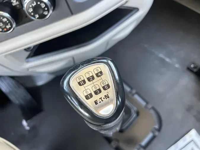 2020 Peterbilt 579