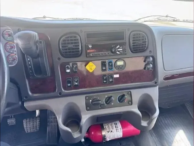 2019 Freightliner Business Class M2 106d7f9b8ff16c649a6f7a9a2998231e2ec