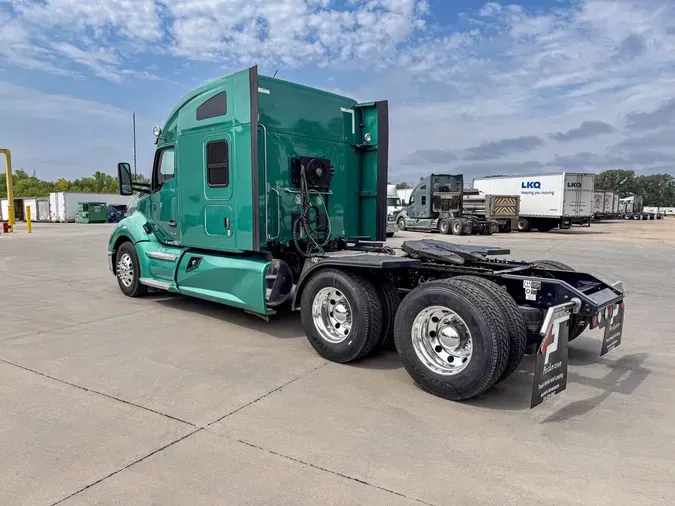 2022 KENWORTH T680d7fa9a0b1e0cd45905cf6870579d7d78