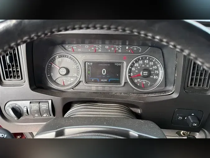 2023 INTERNATIONAL LT