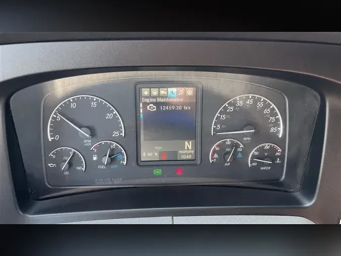 2020 FREIGHTLINER CA126