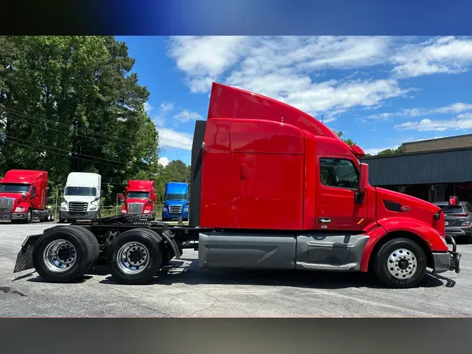 2020 Peterbilt 579