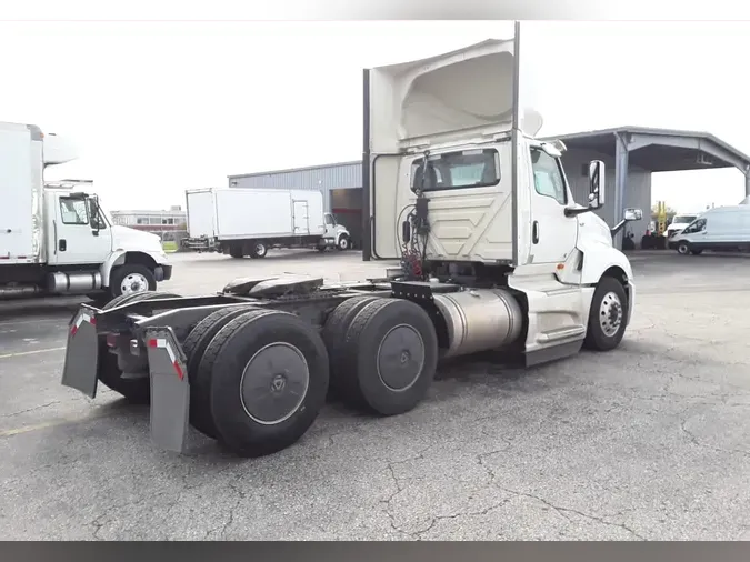 2022 NAVISTAR INTERNATIONAL LT625 DAYCAB T/A