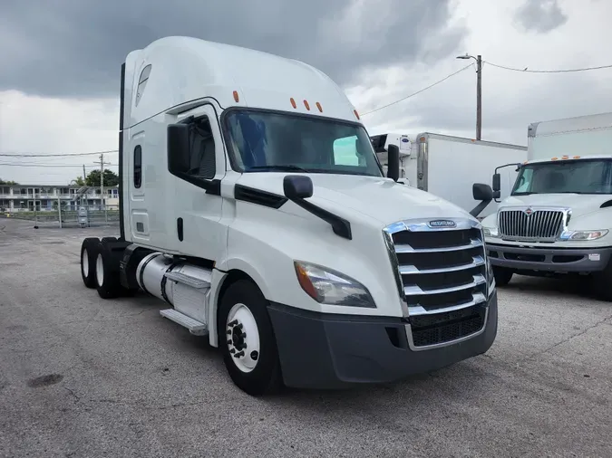 2019 FREIGHTLINER/MERCEDES NEW CASCADIA PX12664