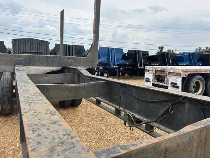 2013 MAGNOLIA TRAILERS 
