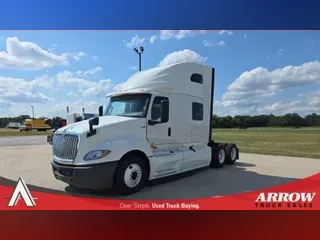 2019 INTERNATIONAL LT