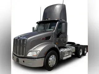 2021 Peterbilt 579