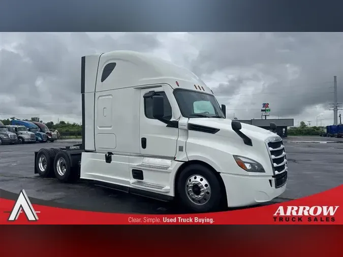 2021 FREIGHTLINER CA126