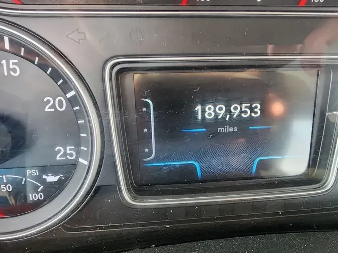 2019 NAVISTAR INTERNATIONAL RH613 DAYCAB S/A