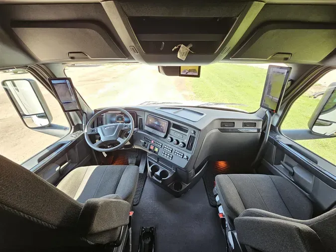 2026 Freightliner PJ126SLP