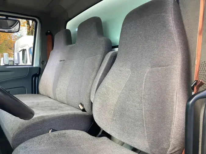 2019 NAVISTAR INTERNATIONAL 4300