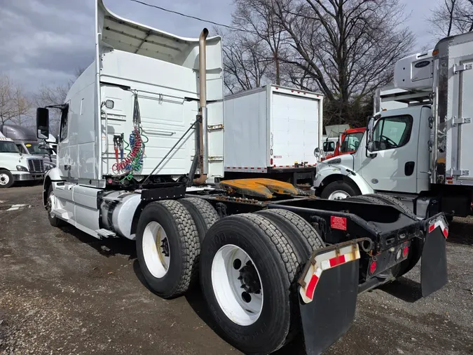 2019 VOLVO VNR64T-640