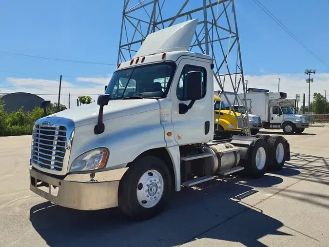 2019 FREIGHTLINER/MERCEDES CASCADIA 125d822d49596bdf6430a0e49a35a59e02f