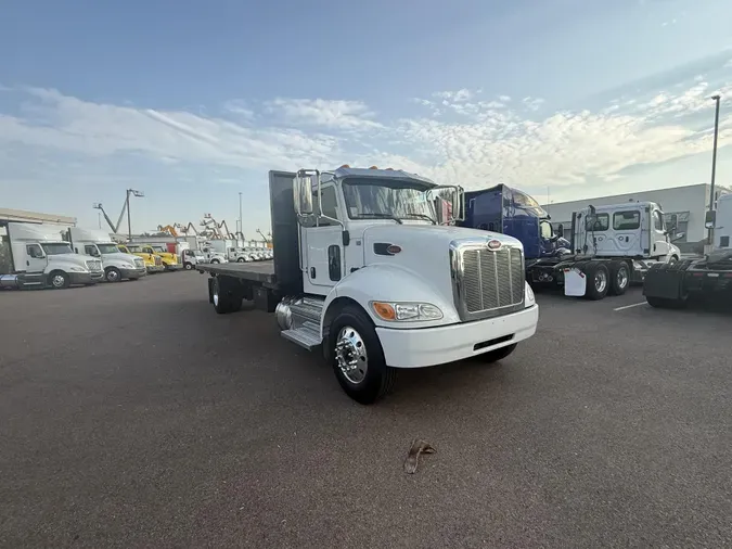 2019 Peterbilt 337