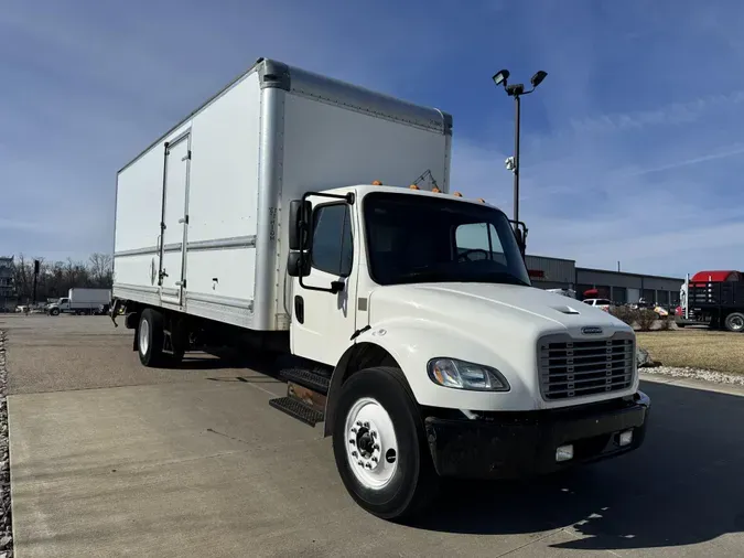 2018 Freightliner Business Class M2 106