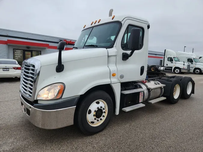 2014 FREIGHTLINER/MERCEDES COLUMBIA 120d836041429c05d825796bef27cd63b8b