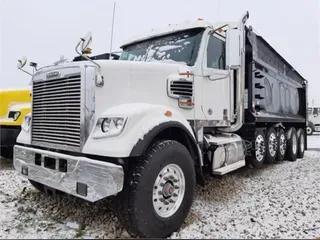 2022 Freightliner 122SD
