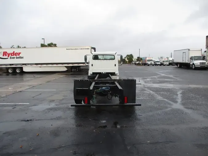 2019 FREIGHTLINER/MERCEDES M2 106d837c637399ae902b9e46be5c103b92b