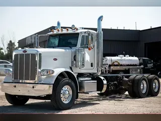 2024 PETERBILT 389