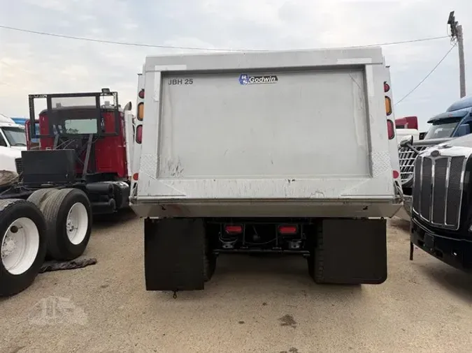 2013 MACK GRANITE GU713d83cf0604f987973ee7e86823bbf3e25