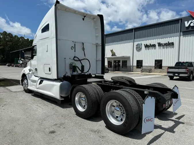 2020 Kenworth T680