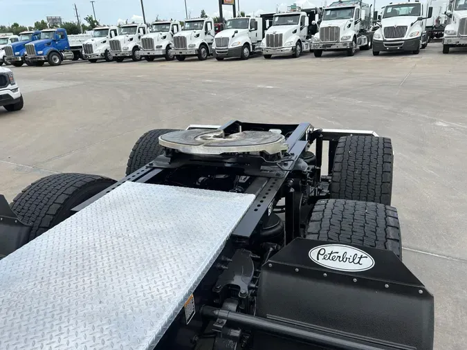 2023 Peterbilt 579