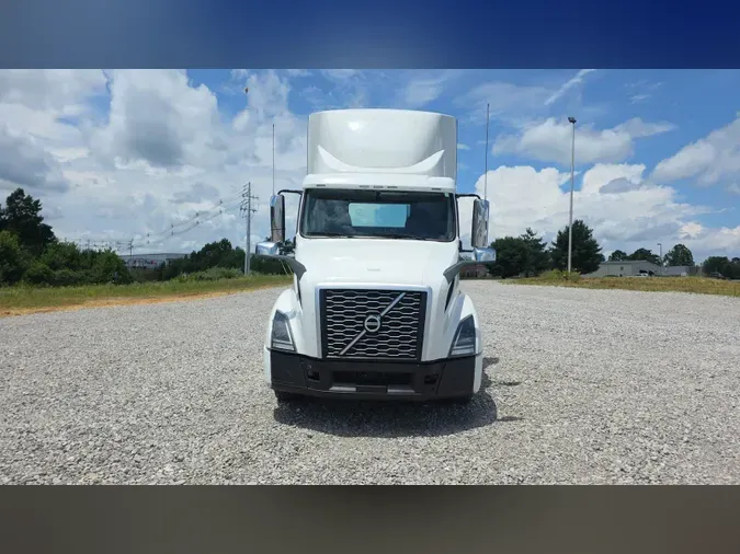 2019 Volvo VNL300
