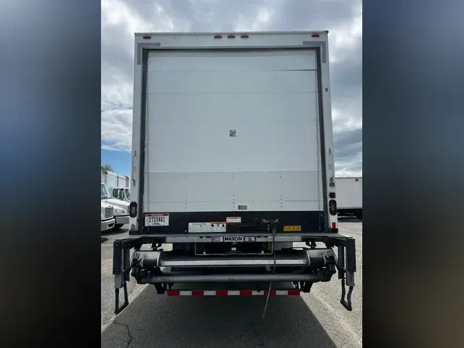 2018 FREIGHTLINER/MERCEDES M2 106