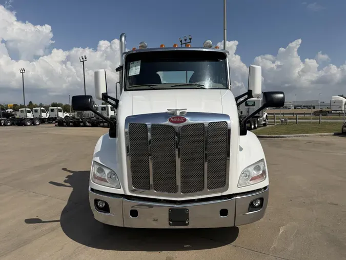 2019 Peterbilt 579