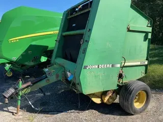 John Deere 535