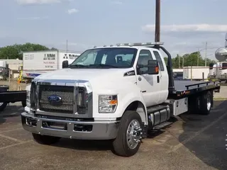 2023 Ford F650