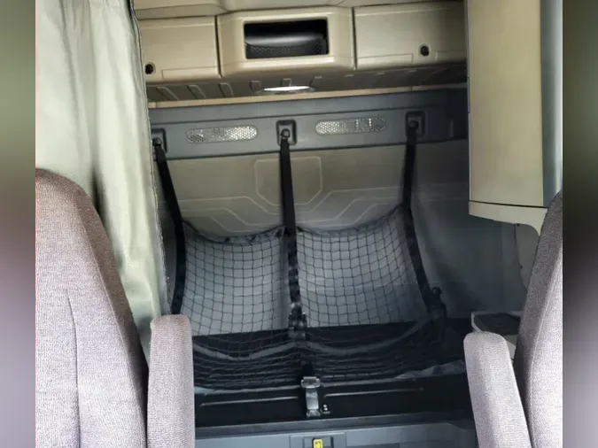 2020 FREIGHTLINER CASCADIA 125