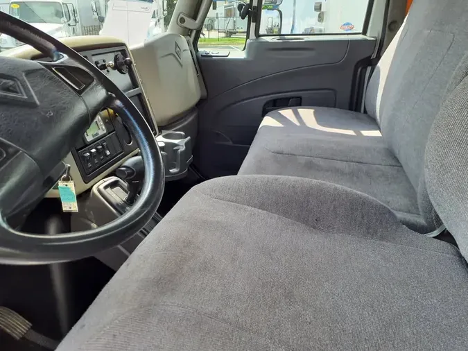 2019 NAVISTAR INTERNATIONAL 4300