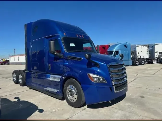 2021 Freightliner Cascadia