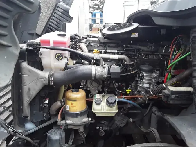 2018 FREIGHTLINER/MERCEDES CASCADIA 125