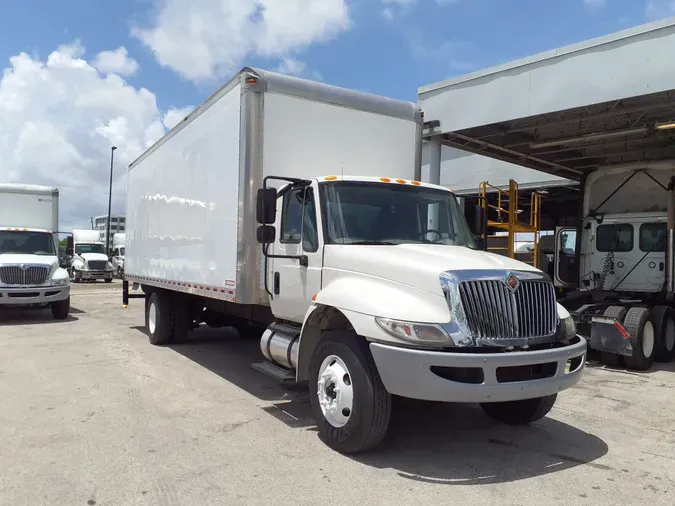 2018 NAVISTAR INTERNATIONAL 4300