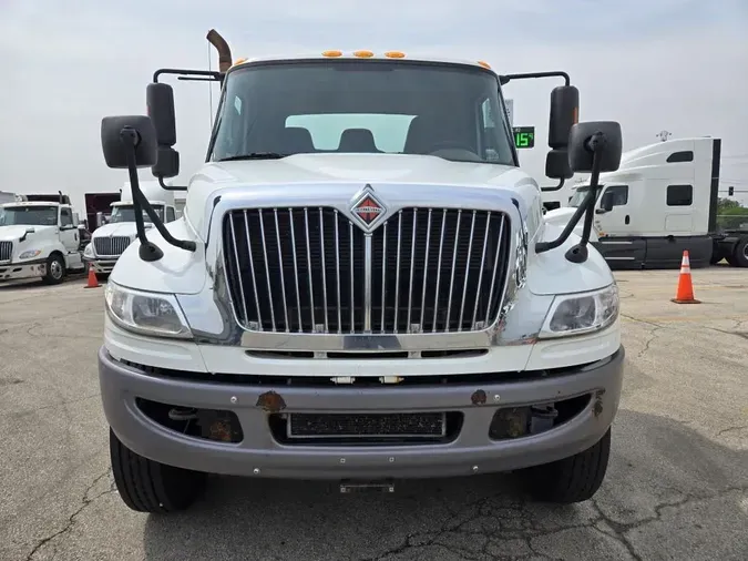 2019 International 4400