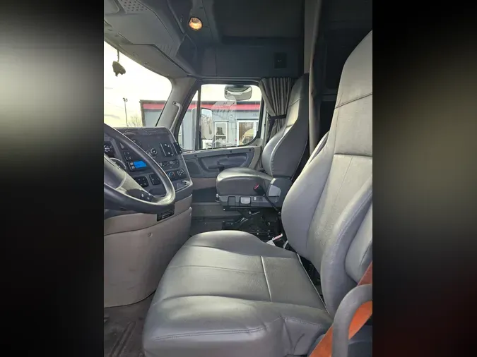 2019 FREIGHTLINER/MERCEDES CASCADIA 125