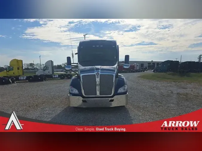 2022 KENWORTH T680