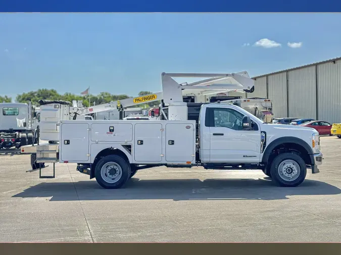 2023 FORD F-600 XL