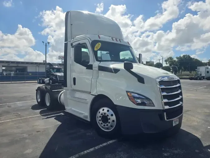 2019 FREIGHTLINER/MERCEDES NEW CASCADIA PX12664d85d2e4a8252c94f3eb685109079fc93