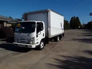 2013 Isuzu NPR HD