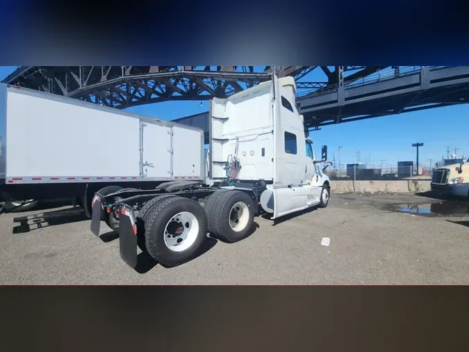 2019 NAVISTAR INTERNATIONAL LT625 SLPR CAB